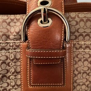 Coach Soho Signature Tote Purse Tan & Brown